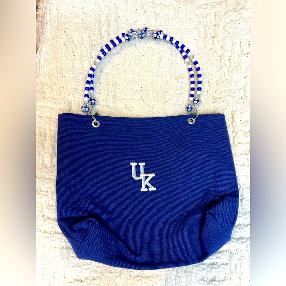 3/$15 Blue Beaded Handle UK Bag